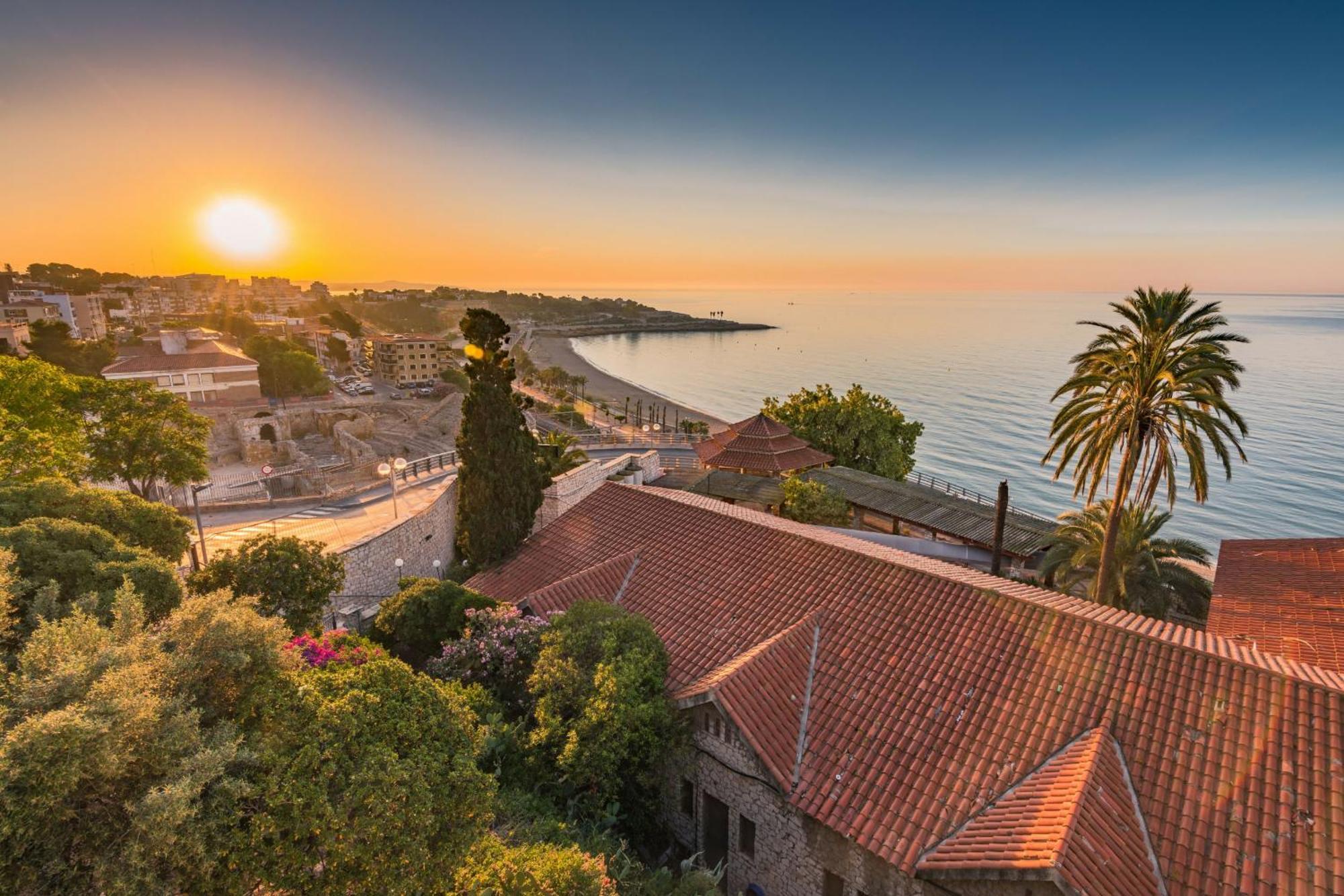 Mediterranean Way - Sant Domenec Tarragona Dış mekan fotoğraf